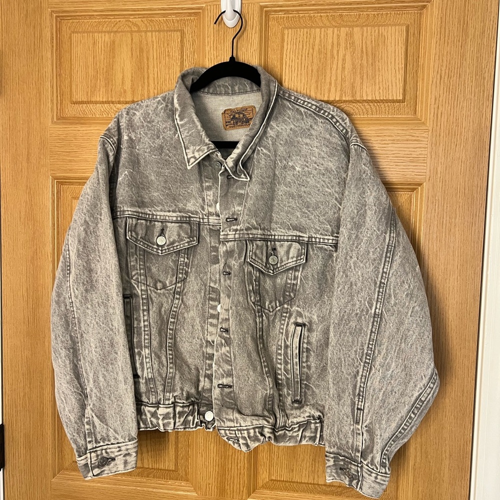 Vintage Plain Pockets Acid Wash Denim Jacket